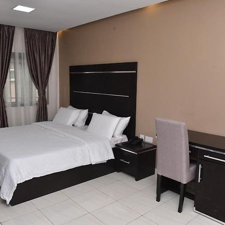 Urban Metro Inn 라고스 외부 사진